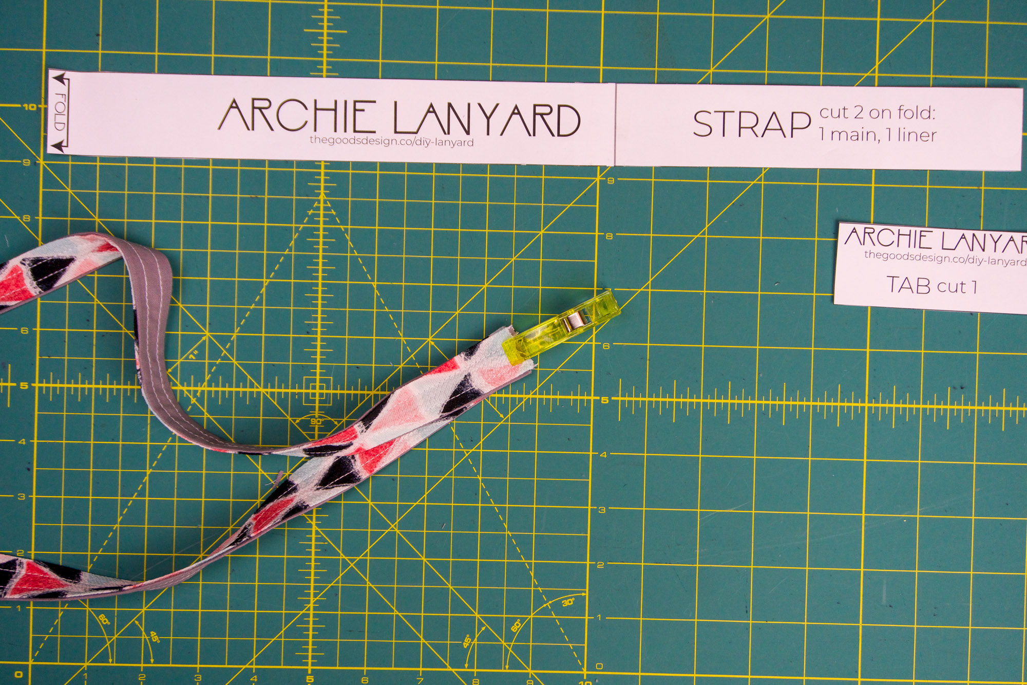 Raw edges clipped together.